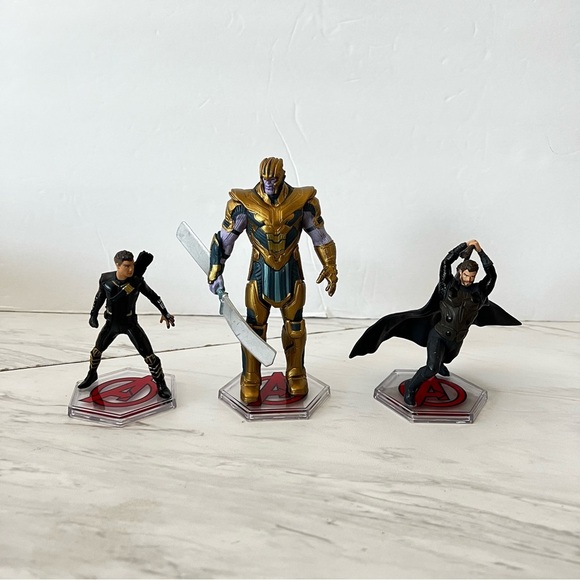 Disney Marvel Avengers Endgame PVC Figures With Display Stand Toys Kids 3 PCS - Picture 1 of 12
